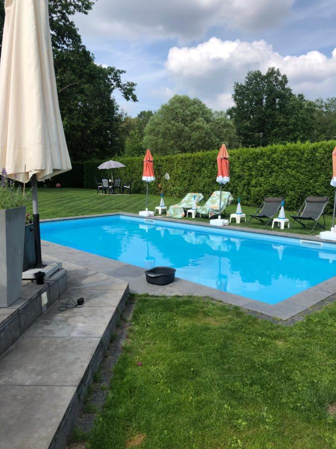 B&B Maison Saint Tropez آيندهوفن المظهر الخارجي الصورة