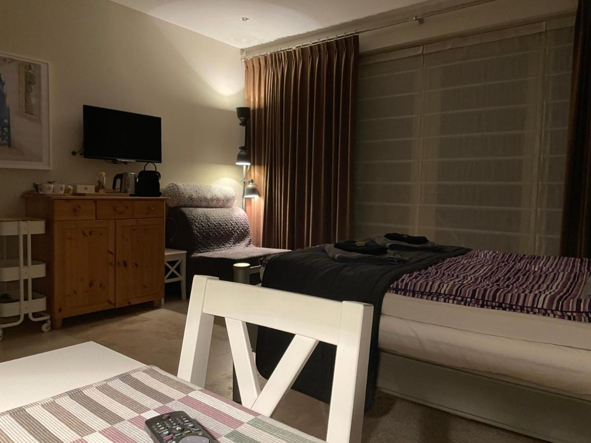 B&B Maison Saint Tropez آيندهوفن المظهر الخارجي الصورة