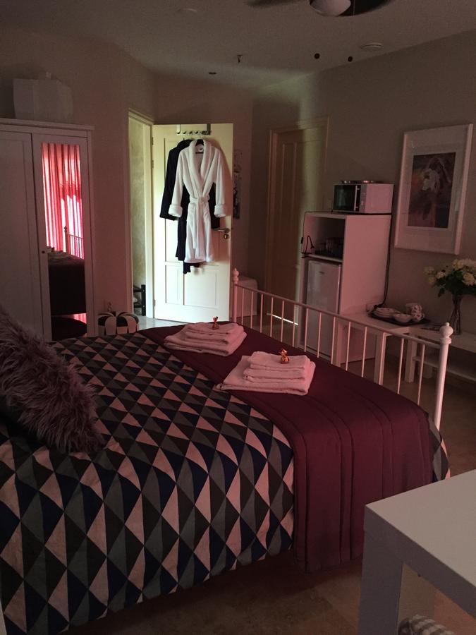 B&B Maison Saint Tropez آيندهوفن المظهر الخارجي الصورة