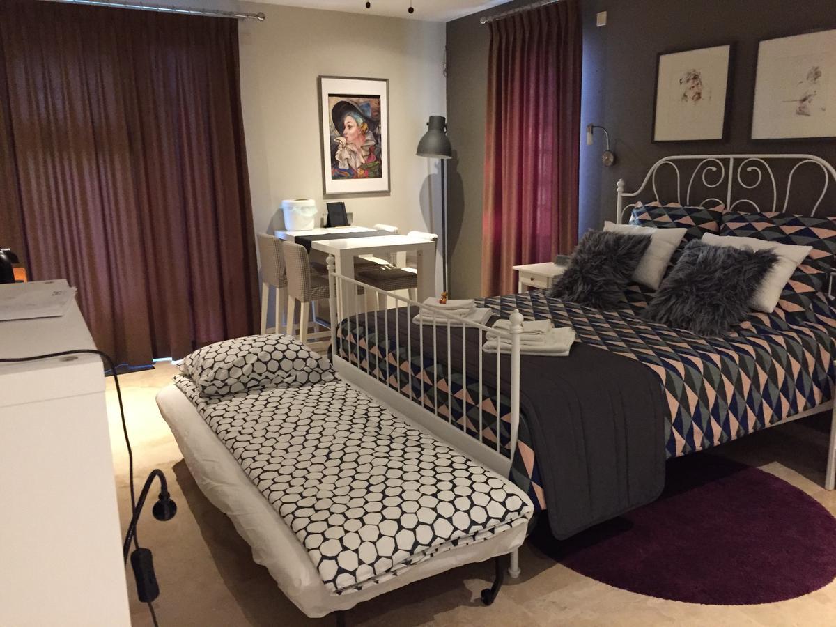 B&B Maison Saint Tropez آيندهوفن المظهر الخارجي الصورة